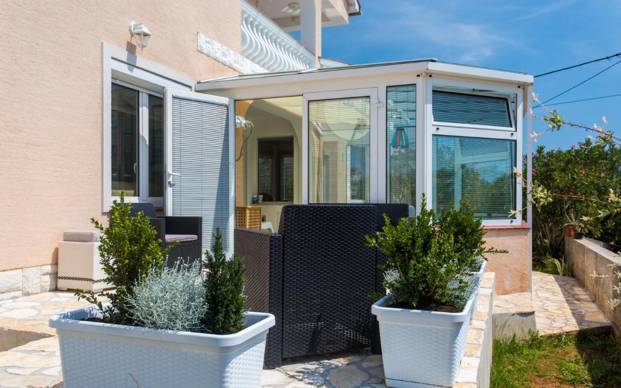 Holiday Home Nika Linardići Exterior foto