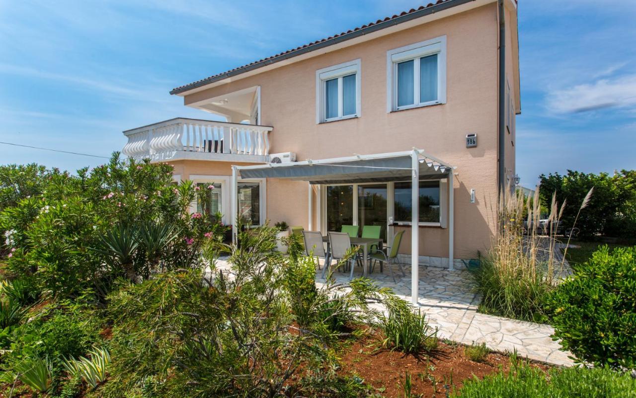 Holiday Home Nika Linardići Exterior foto