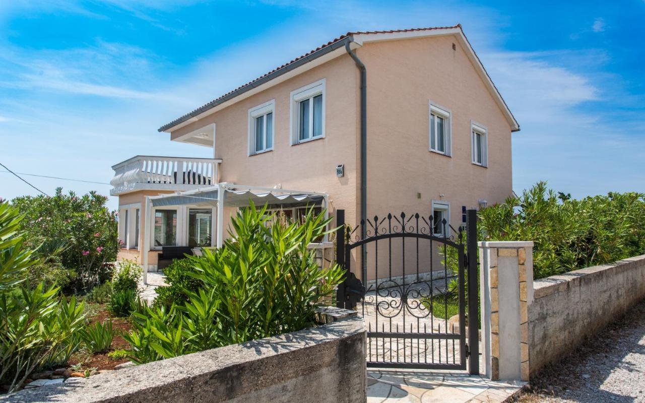Holiday Home Nika Linardići Exterior foto